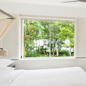 Studio 1 King Garden view